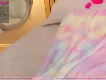 webcam girl little_effy18 live cam image #5646378