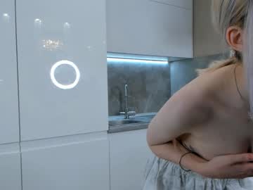 webcam girl lynetteesser live cam image #10013590