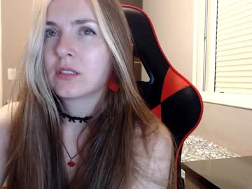 webcam girl naughty_popa live cam image #10579101