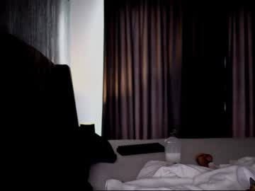 webcam girl dee_waters live cam image #8970884