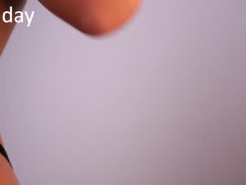 webcam girl helenmoors live cam image #7803194