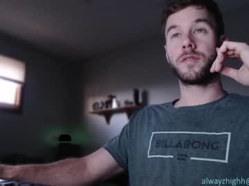 webcam man alwayzhigh live cam image #2167582