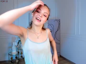webcam girl alice_tucci live cam image #6754458