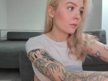 webcam girl honey_sunshine live cam image #2960101