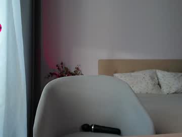 webcam girl lumoore live cam image #10422192