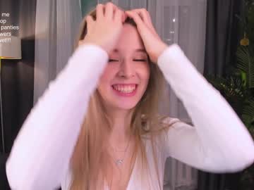 webcam girl milablush live cam image #4728926