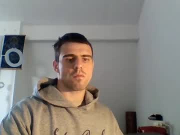 webcam man kerzo29 live cam image #9649383