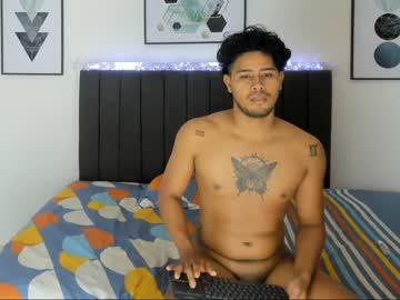 webcam man gregoriiandmax live cam image #9316914