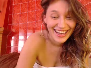 webcam girl highlemonsss live cam image #2248380