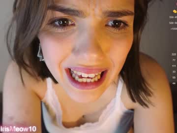 webcam couple emiliacourtney live cam image #8524552