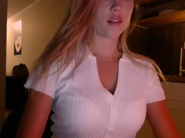 webcam girl bitter_moon live cam image #5294472