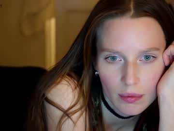 webcam girl ellaa91 live cam image #4423882