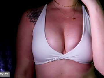 webcam girl maeveminx live cam image #5772005