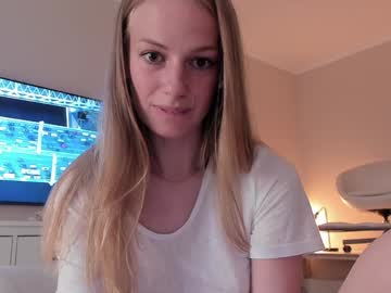 webcam girl magic_couple13 live cam image #10093133
