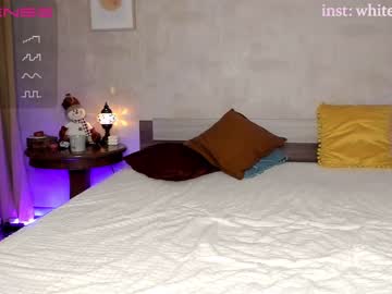 webcam girl whiterabbit0 live cam image #4460962