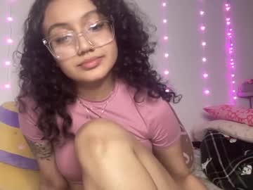 webcam girl miaxrain live cam image #12166751