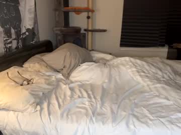 webcam man iblamedevan live cam image #9573477