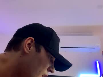 webcam man oscardreams live cam image #12074318