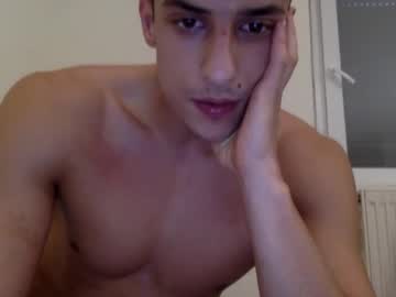 webcam man thenewguv12 live cam image #10640003