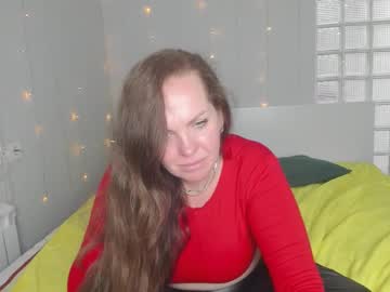 webcam girl fiery_stella live cam image #10772176