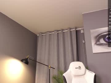 webcam girl meganiex live cam image #9536107