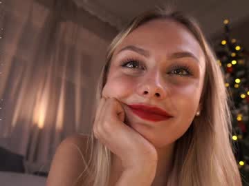 webcam girl darlinechapel live cam image #11401701