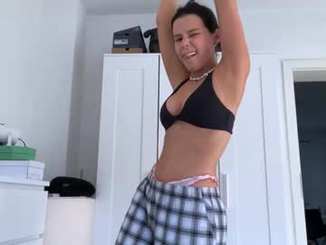 webcam girl wildahankin live cam image #12913251