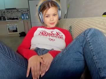 webcam girl dianaholiday live cam image #6491916