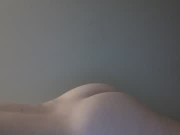 webcam girl zb688140 live cam image #7290445