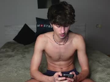 webcam man oliver_baker live cam image #10998072