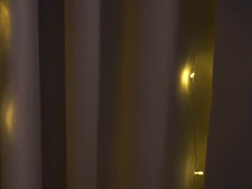 webcam girl helenmoors live cam image #8037165