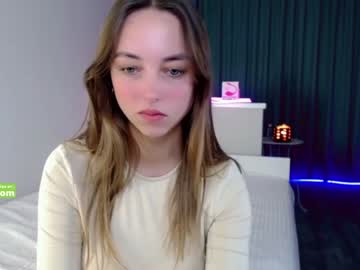 webcam girl riva_verdi live cam image #732408
