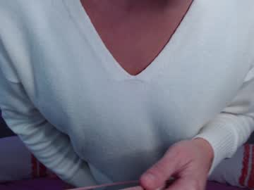 webcam girl holihurricane live cam image #4361998