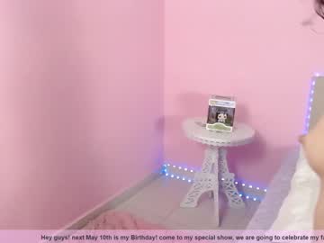 webcam girl little_effy18 live cam image #2196862
