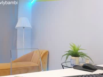 webcam girl lovlybambi live cam image #7464723