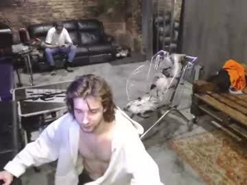 webcam man straighttattoedbasement live cam image #1578219