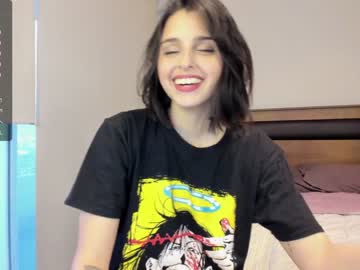 webcam girl yourfreakygirl live cam image #7345831