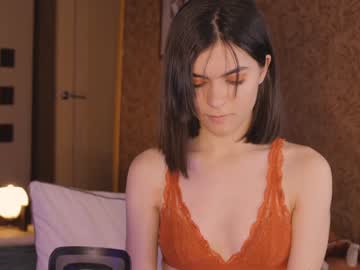 webcam girl meadowthayer live cam image #1851983