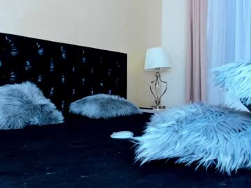 webcam girl ingridblondy94 live cam image #10136987