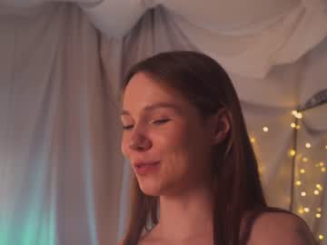 webcam girl kateuwugirl live cam image #8070773
