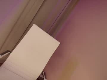webcam girl hollyextra live cam image #12537177