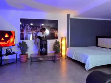 webcam man badguyss_bisex live cam image #7513568