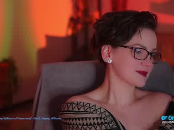 webcam girl tiffanyriox live cam image #9247931