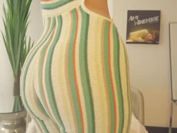 webcam girl soulvanaa live cam image #633853