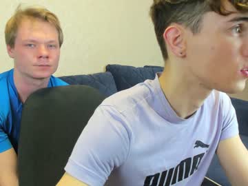 webcam man james_mil live cam image #4914084