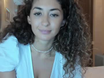 webcam girl tinayoudream live cam image #2193383