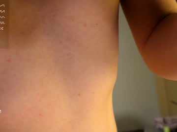 webcam girl ronny_ponny live cam image #5226467