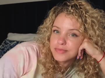 webcam girl theislandgirl live cam image #12915318