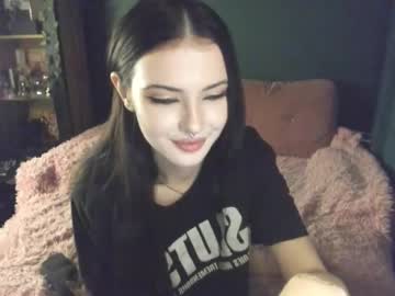 webcam girl bmwm5f90 live cam image #12000524