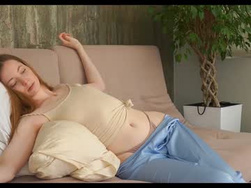 webcam girl mona_elisa live cam image #10847696